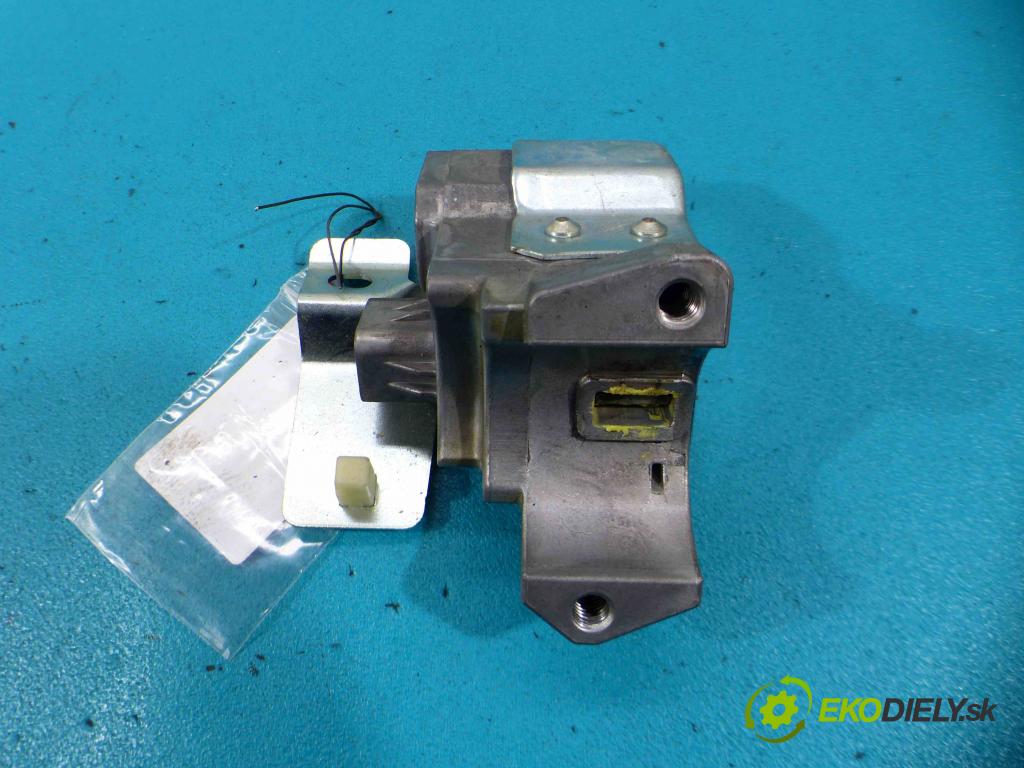 Hyundai Ix35 2.0 16V 163 HP manual 120 kW 1998 cm3 5- Blokáda: řízení: 81900-2P710 (Ostatné)