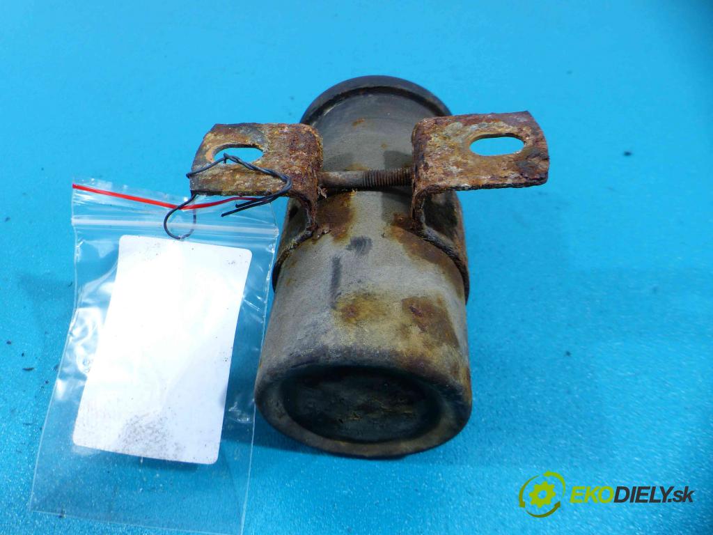 Audi 100 C3 1982-1991 1.8 90 HP manual 66 kW 1781 cm3 4- cievka zapaľovacia  (Zapaľovacie cievky, moduly)