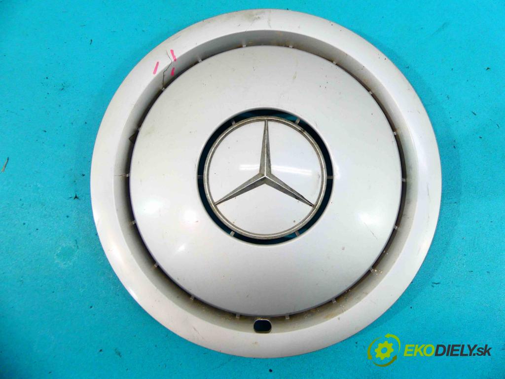 Mercedes 190 201 1.8 injekcia: mechanický 109 HP manual 80 kW 1797 cm3 4- puklica 2014010424 (Puklice)