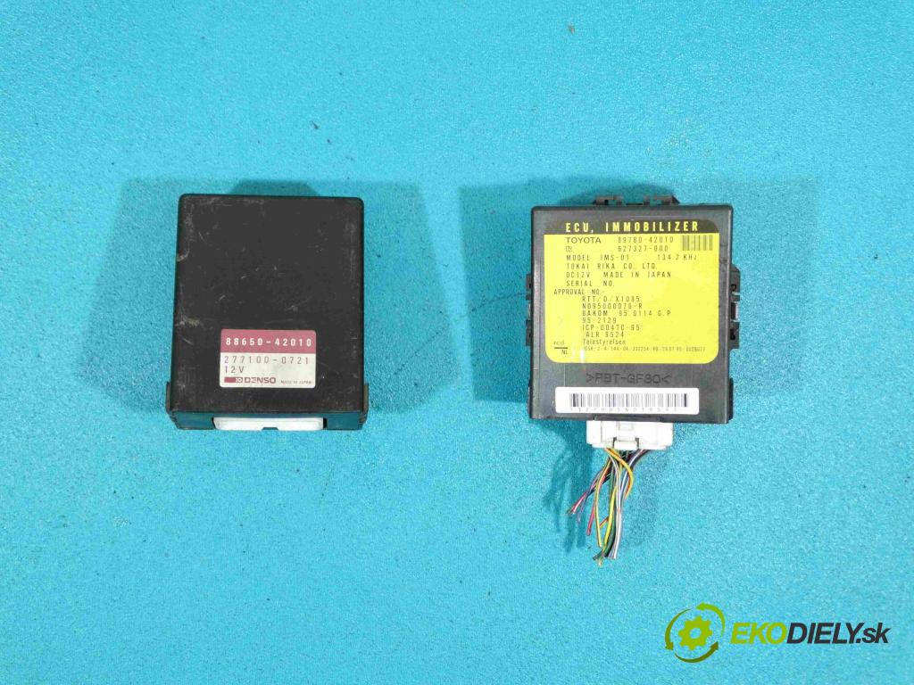 Toyota Rav4 I 1994-2000 2.0 16v 129 HP manual 95 kW 1998 cm3 3- Jednotka riadiaca 89661-42090