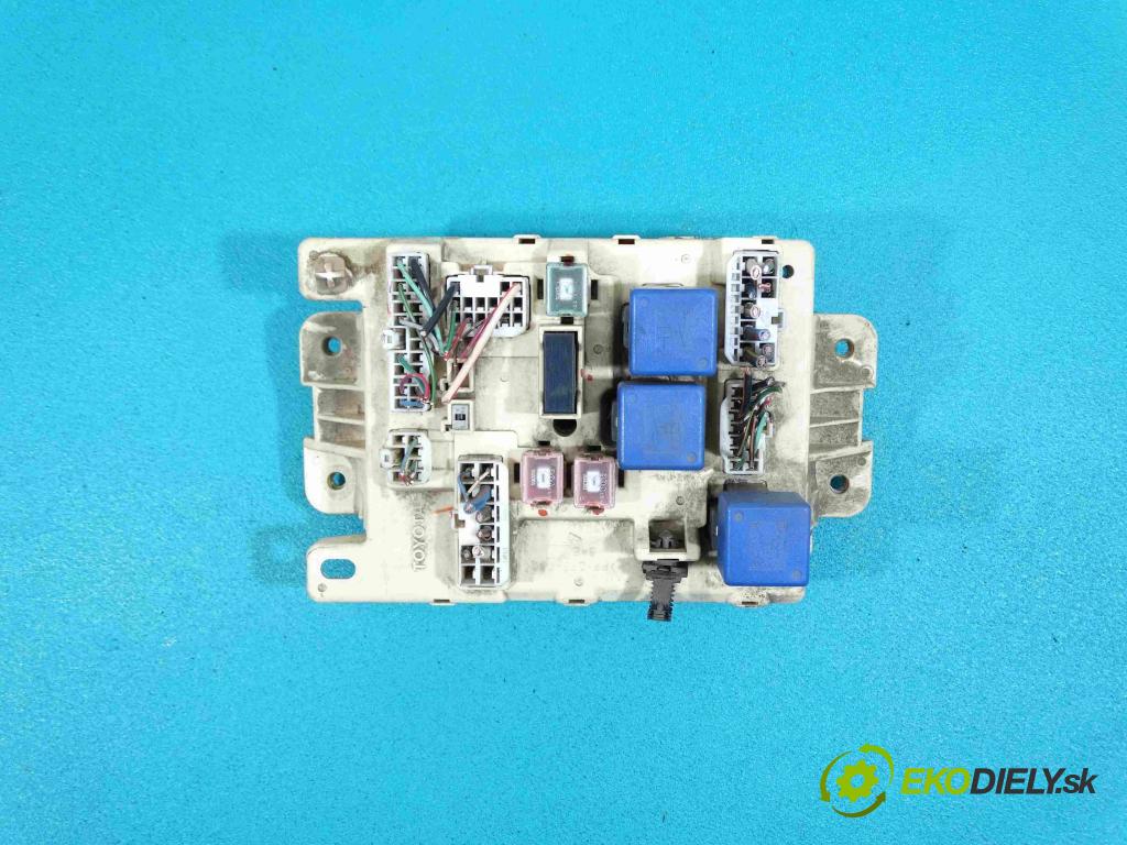 Toyota Rav4 I 1994-2000 2.0 16v 129 HP manual 95 kW 1998 cm3 3- Jednotka riadiaca 89661-42090
