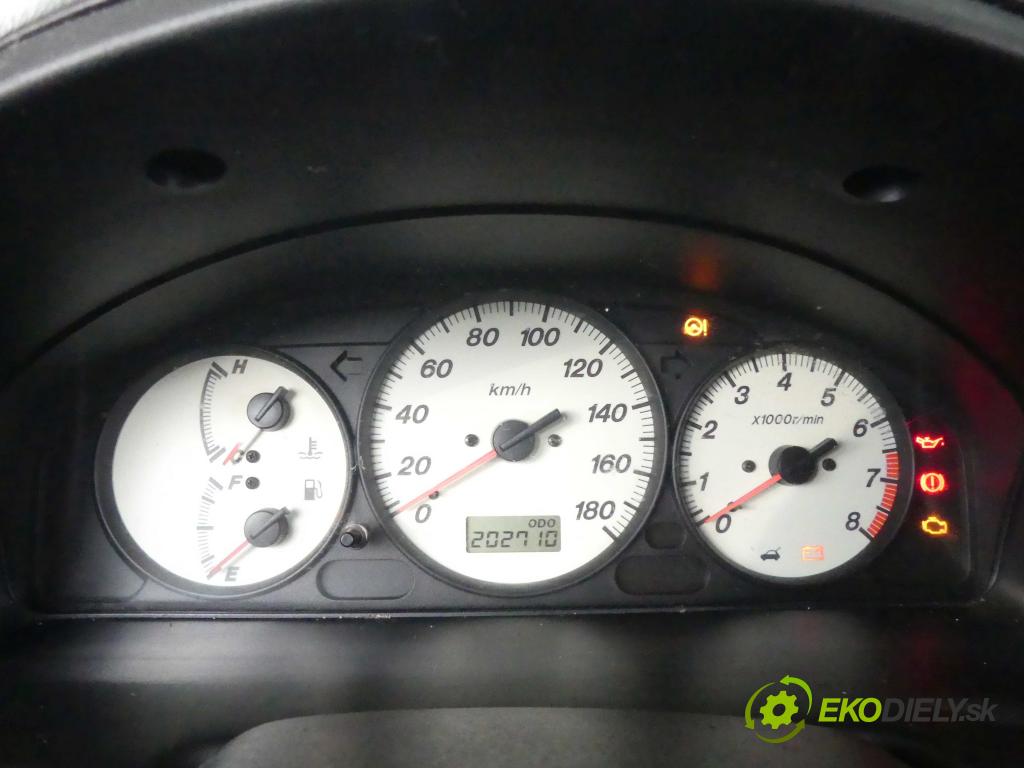 Mazda Demio 1.5 16v 75 HP manual 55 kW 1498 cm3 5- prístrojovka/ budíky D3 DC41 (Prístrojové dosky, displeje)