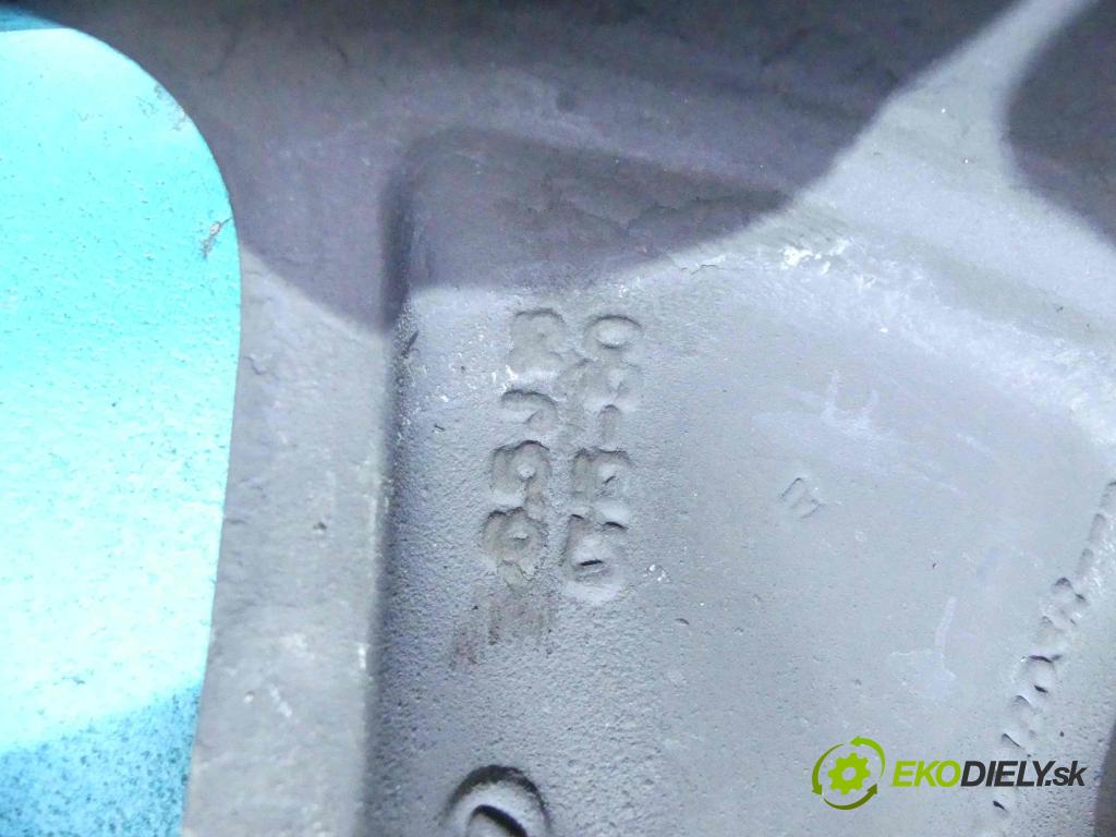 Dacia Duster I 2010-2018 1.6 16v 105 hp manual 77 kW 1598 cm3 5- hlinikové disky