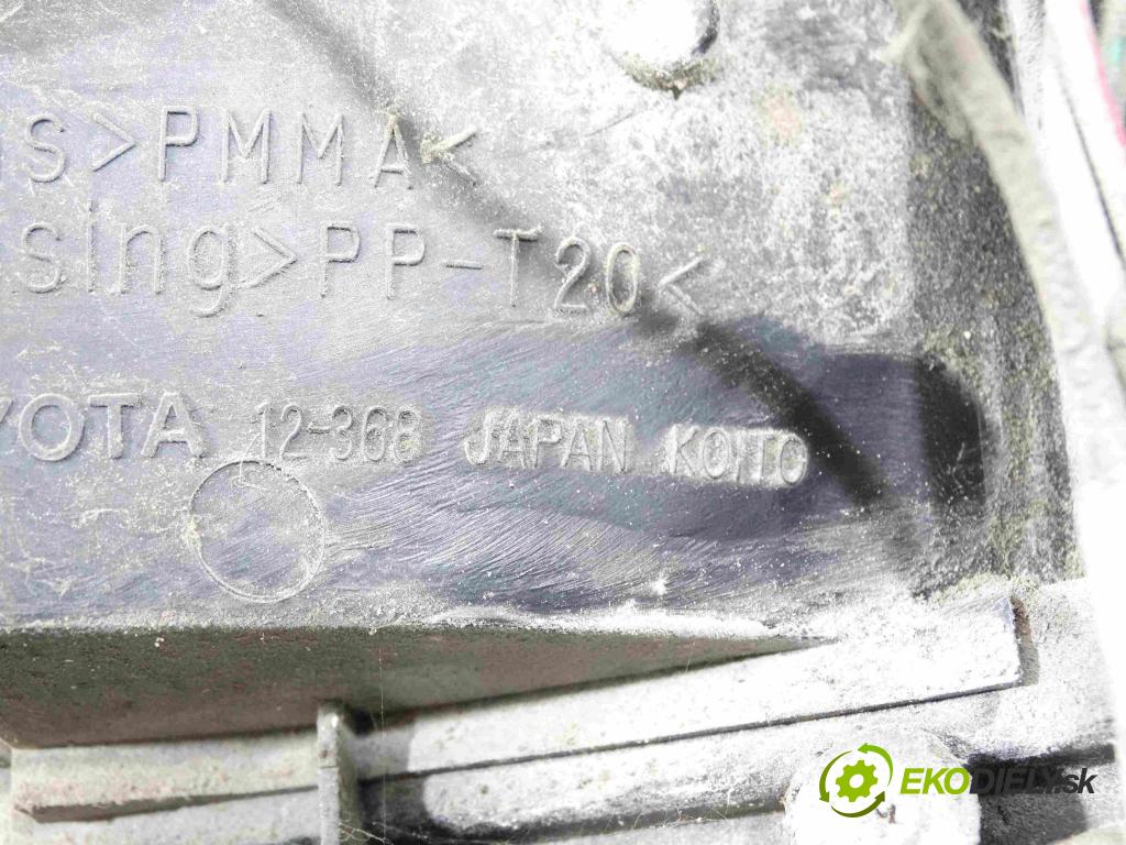 Toyota Corolla E10 1,4.0 16v 88 hp manual 65 kW 1332 cm3 5- světlo zadní levé