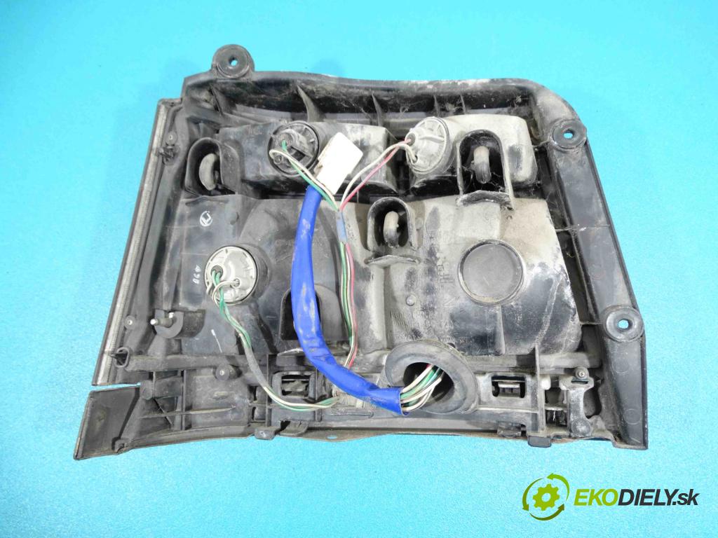 Toyota Corolla E10 1,4.0 16v 88 HP manual 65 kW 1332 cm3 5- svetlo / reflektor zadné pravé  (Ostatné)