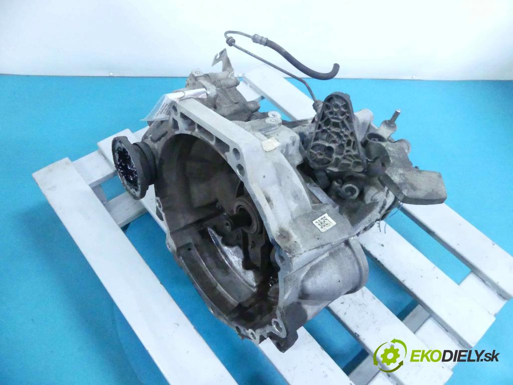 Vw Golf VI 2008-2013 2.0 tdi 110 HP manual 81 kW 1968 cm3 5- prevodovka stupeň,rýchlosť manual KQM