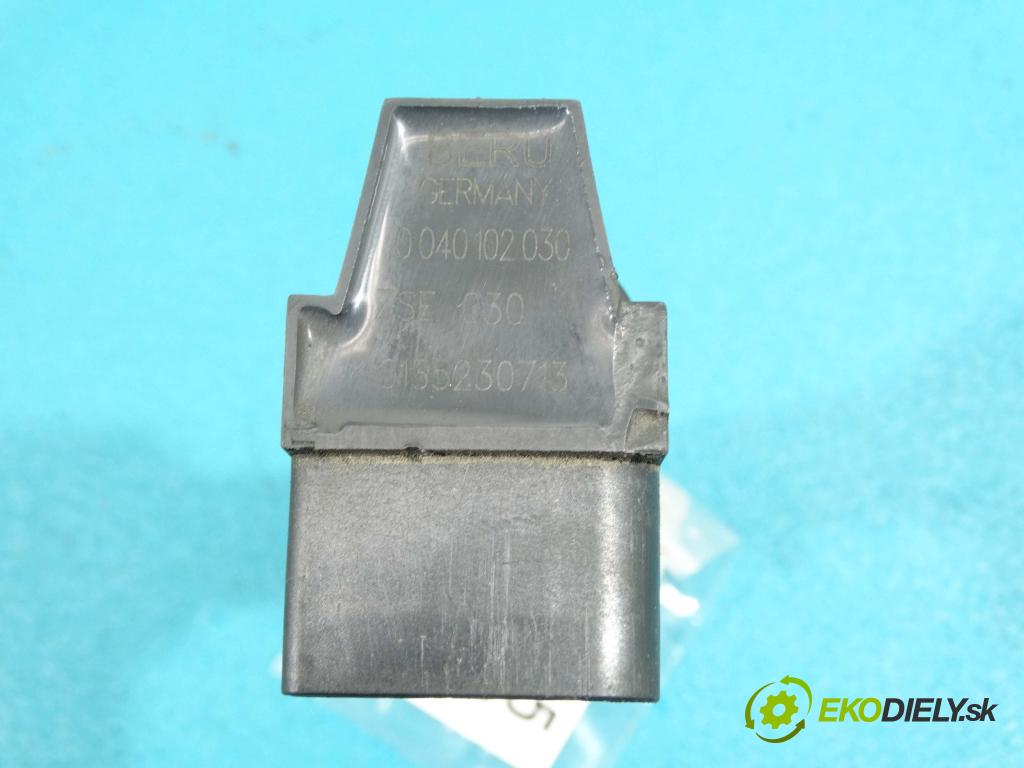 Vw Bora 1.6 16v 105 HP manual 77 kW 1598 cm3 4- cievka zapaľovacia 0040102030 (Zapaľovacie cievky, moduly)