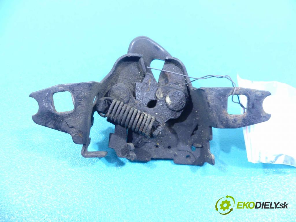 Skoda Octavia I 1996-2010 1.9 tdi 110 hp manual 81 kW 1896 cm3 5- zámek kapoty