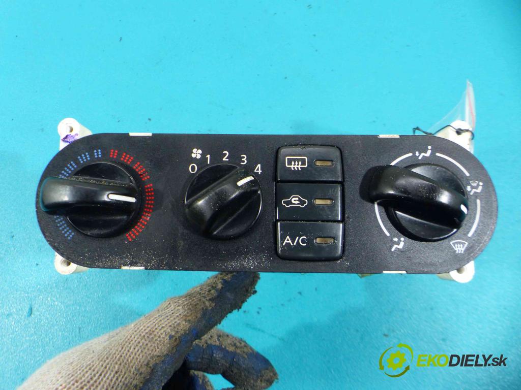 Nissan Sentra B15 00-06 1.8 16v 126 HP automatic 93 kW 1769 cm3 4- panel kúrenia 