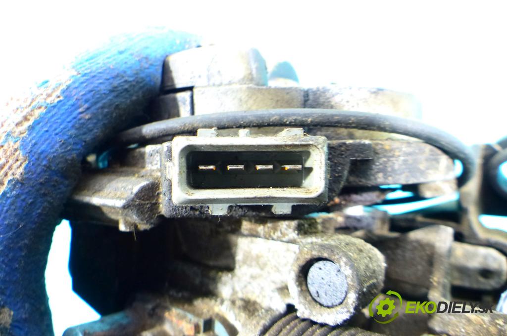 Citroen Saxo 1.1 54 HP manual 40 kW 1124 cm3 5- vstrekovač  (Karburátory)