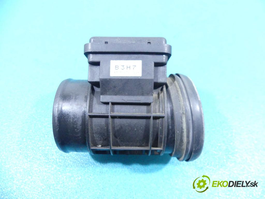 Mazda 323 1.5 16v 88 HP manual 65 kW 1489 cm3 4- průtokoměr: E5T51171 (Váhy vzduchu)