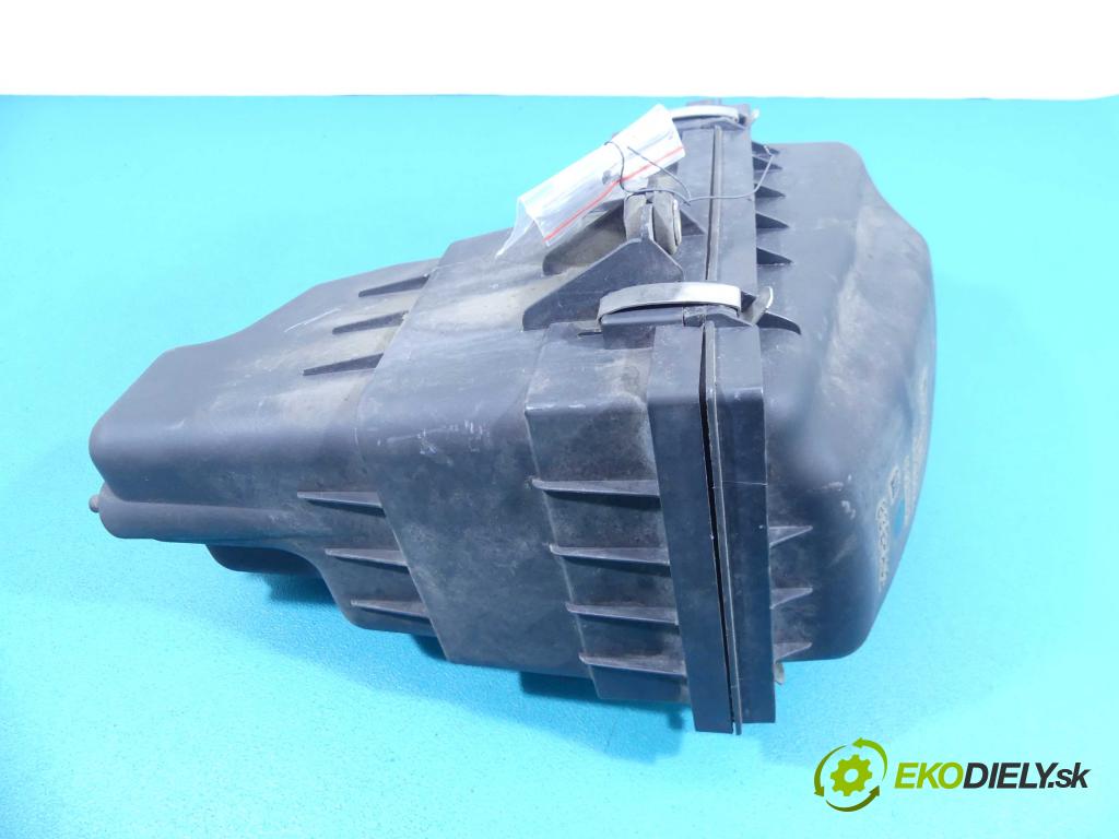 Opel Agila 1.2 16v 75 hp manual 55 kW 1199 cm3 5- obal filtra vzduchu 09204631 (Kryty filtrů)