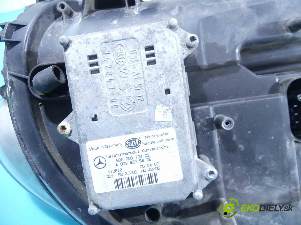 Mercedes R  W251 2005-2013 3.0 CDI V6 224hp automatic 165 kW 2987 cm3 5- Reflektor: pravý  (Pravé)