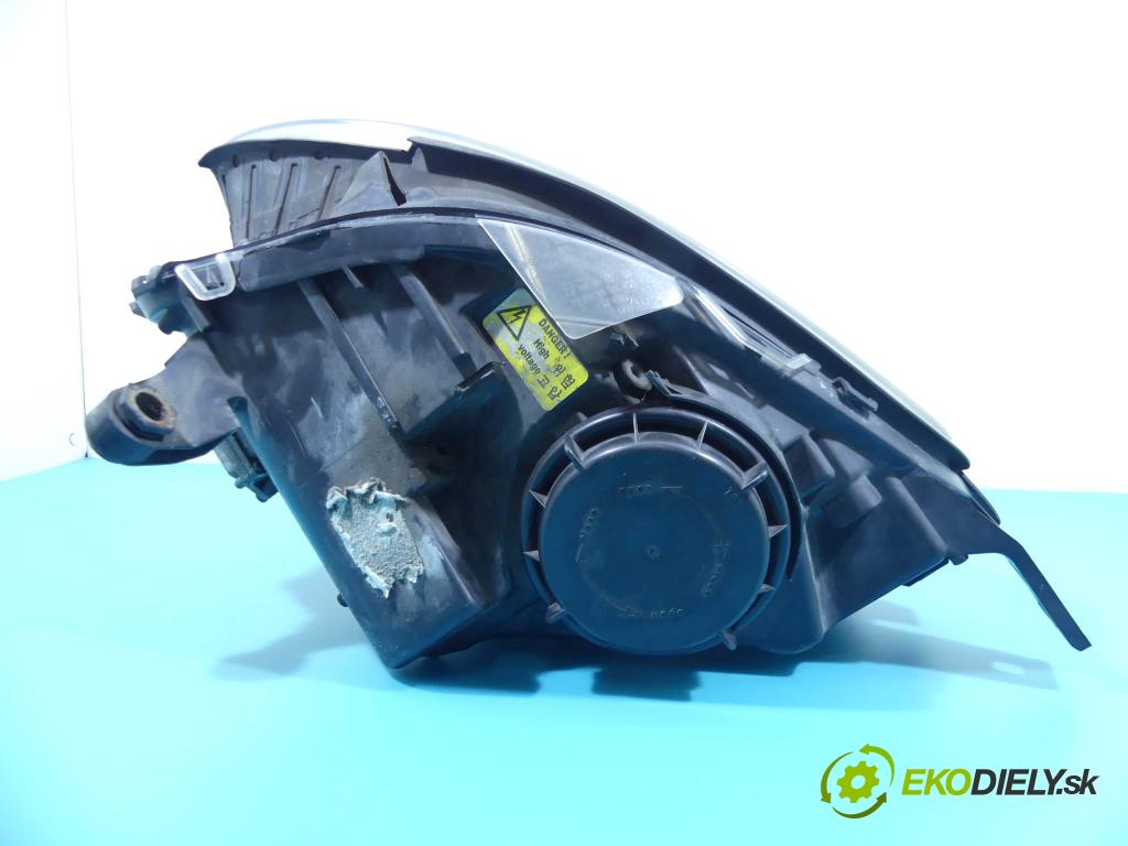 Mercedes R  W251 2005-2013 3.0 CDI V6 224hp automatic 165 kW 2987 cm3 5- Reflektor: pravý  (Pravé)