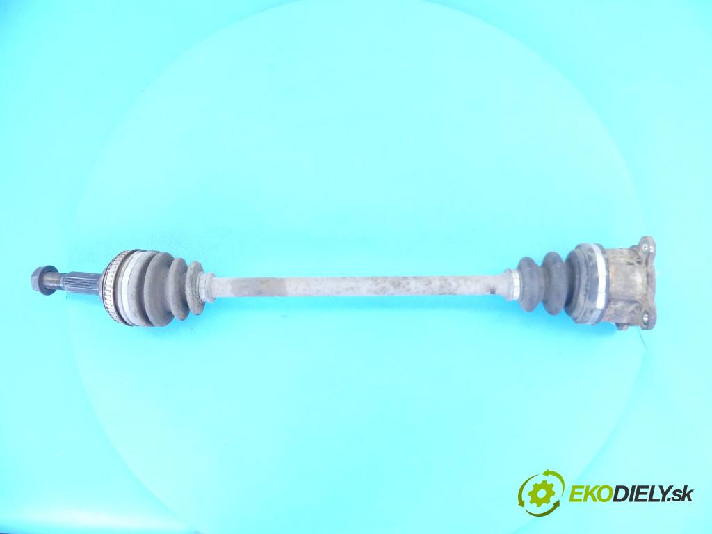 Toyota Rav4 II 2000-2005 2.0 D4D 116 HP manual 85 kW 1995 cm3 5- poloos pravé  (Poloosy)