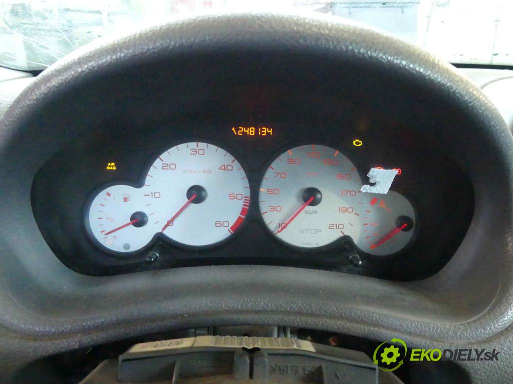 Peugeot 206 1.4 hdi 68 HP manual 50 kW 1399 cm3 3- prístrojovka/ budíky 9645096380 (Prístrojové dosky, displeje)