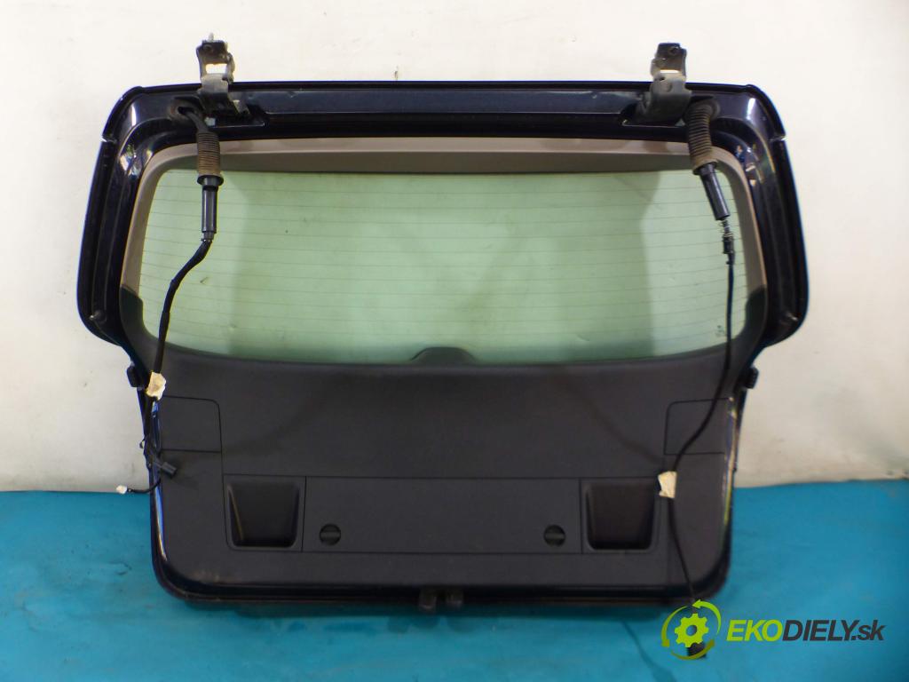 Vw Passat B6 2005-2010 2.0 tdi 140 HP manual 103 kW 1968 cm3 5- zadna kufor  (Zadné kapoty)