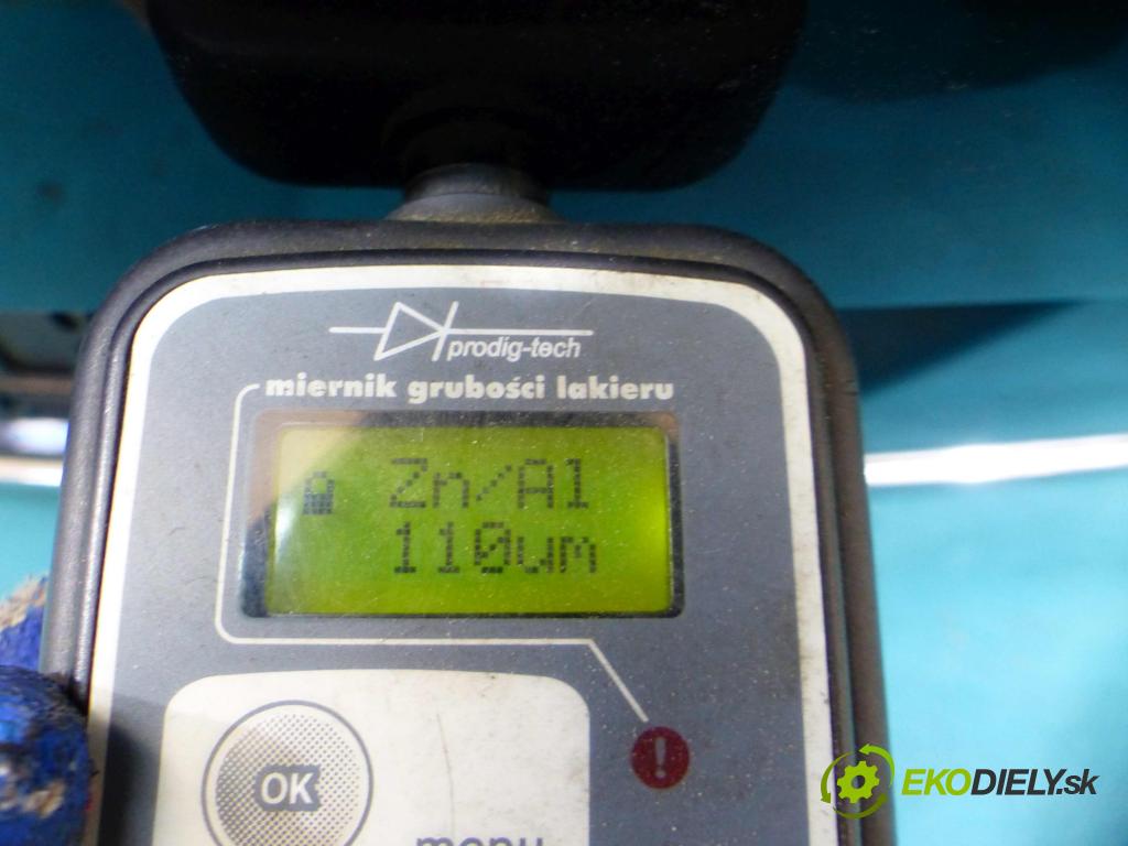 Vw Passat B6 2005-2010 2.0 tdi 140 HP manual 103 kW 1968 cm3 5- zadna kufor  (Zadné kapoty)