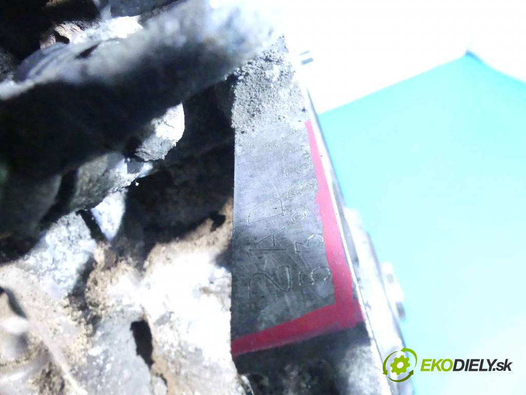 Toyota Avensis II T25 2003-2008 2.2 D4D 150 HP manual 110 kW 2231 cm3 4- motor diesla 2AD