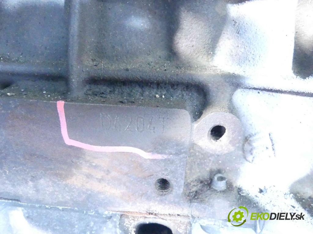 Volvo V50 2.0d 136 HP manual 100 kW 1997 cm3 5- motor diesla D4204T