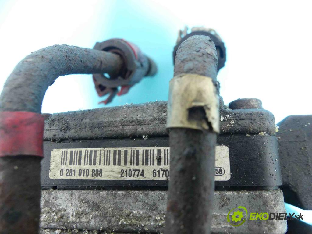 Ford Focus Mk1 1998-2004 1.8 tddi 90 hp manual 66 kW 1753 cm3 5- čerpadlo vstřikovací 0470004007 (Vstřikovací čerpadla)