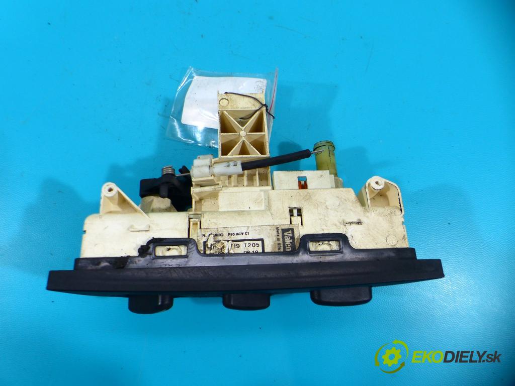 Opel Corsa C 2000-2006 1.0 12v 58 HP manual 43 kW 973 cm3 3- panel kúrenia