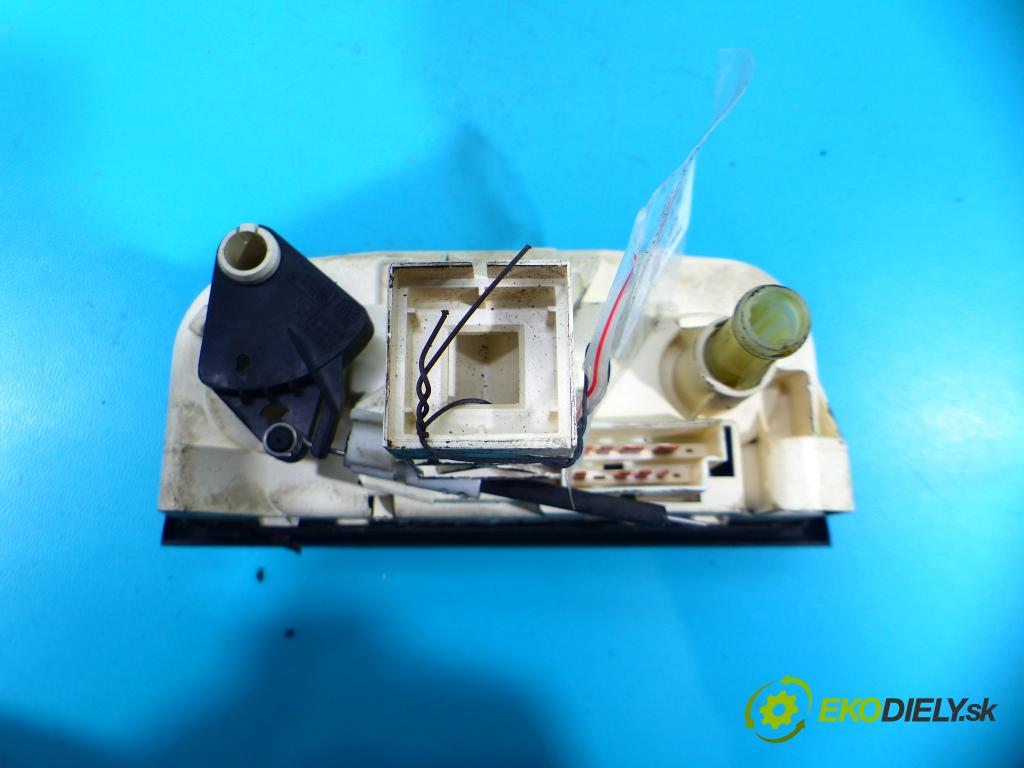 Opel Corsa C 2000-2006 1.0 12v 58 HP manual 43 kW 973 cm3 3- panel kúrenia