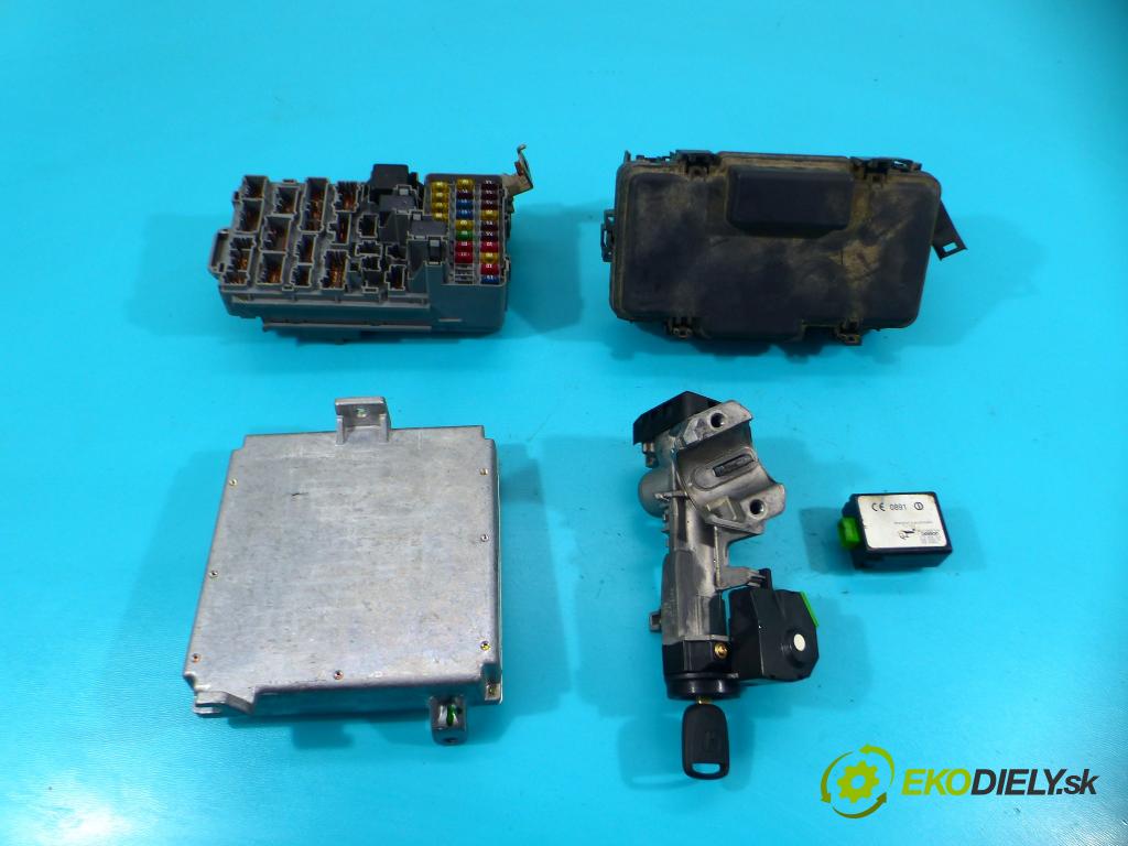 Honda CR-V II 2001-2006 2.0 i-vtec 150 HP manual 110 kW 1998 cm3 5- Jednotka riadiaca 37820-PNB-G01