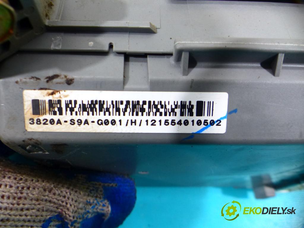 Honda CR-V II 2001-2006 2.0 i-vtec 150 HP manual 110 kW 1998 cm3 5- Jednotka riadiaca 37820-PNB-G01