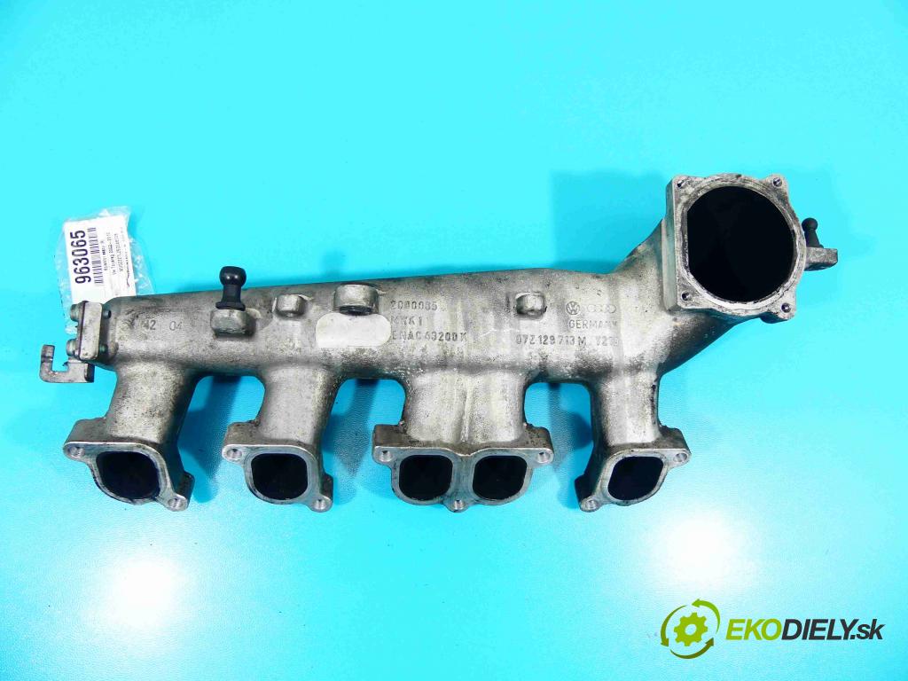 Vw Touareg 2002-2010 5.0 TDI 313 HP automatic 230 kW 4921 cm3 5- zvod nasávací 07Z129713M (Sacie potrubia)