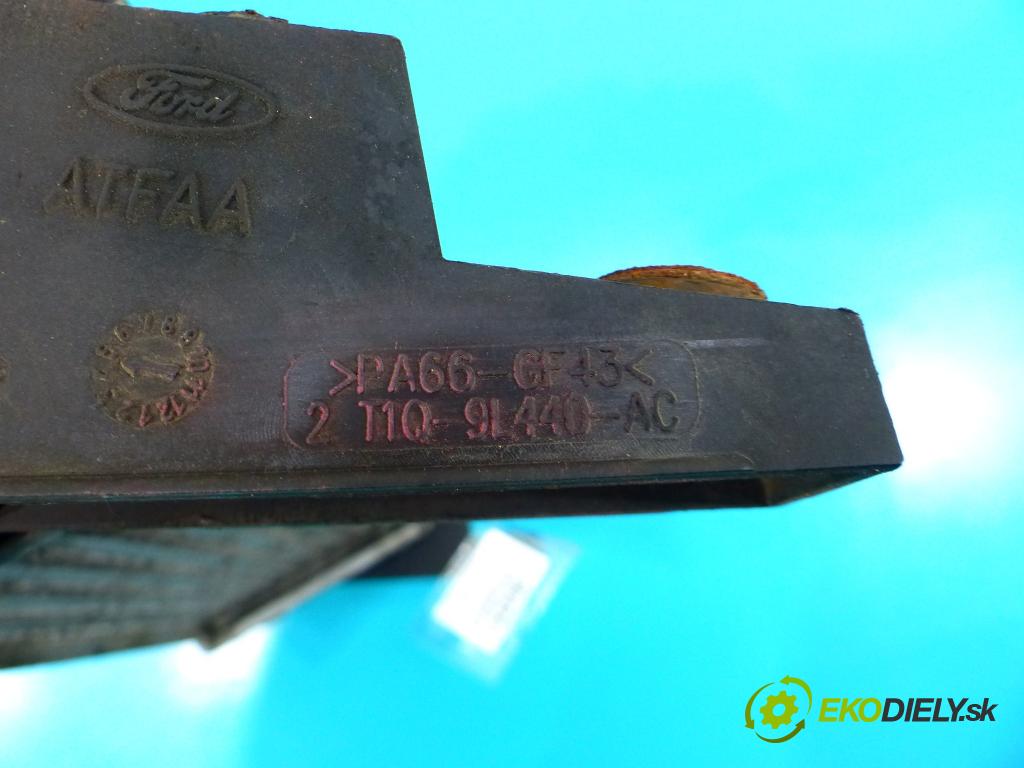 Ford Transit connect 1.8 tdci 90 hp manual 66 kW 1753 cm3 5- Intercooler 301612 (Chladiče nasávaného vzduchu (intercoolery))