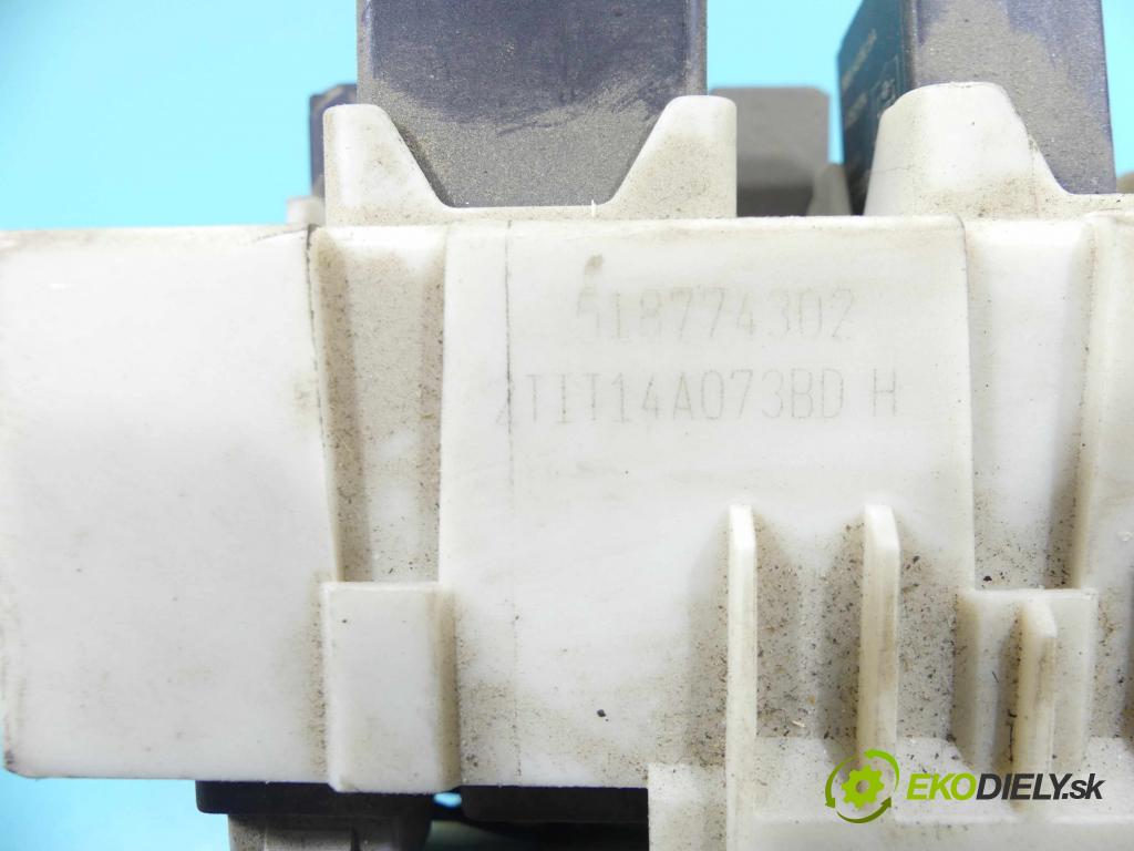 Ford Transit connect 1.8 tdci 90 HP manual 66 kW 1753 cm3 5- modul riadiaca jednotka 518774302 (Ostatné)