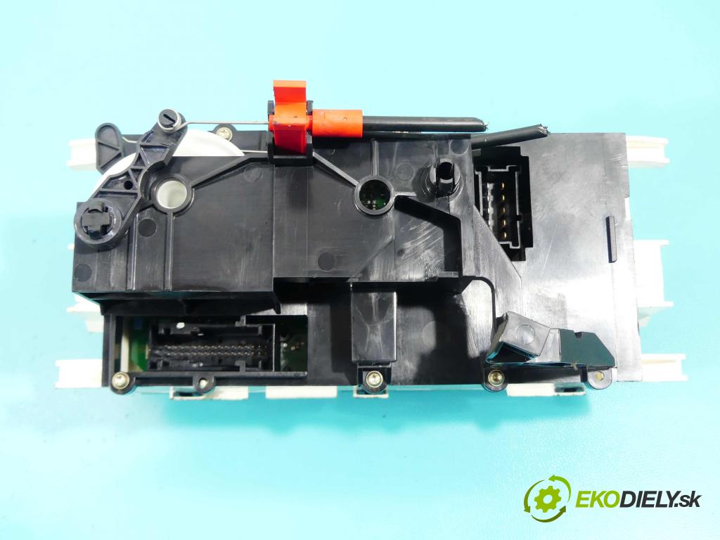 Mercedes A W168 1997-2004 1.6 102 HP manual 75 kW 1598 cm3 5- panel kúrenia 1688300485