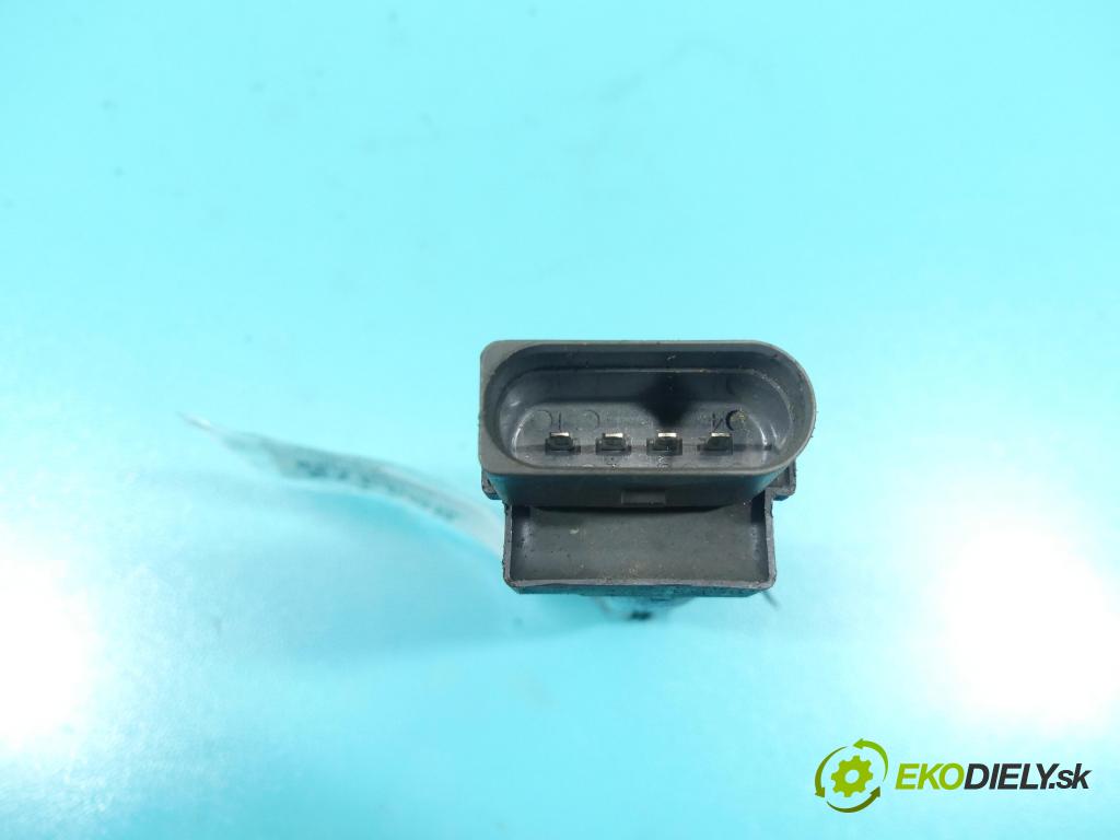 Vw Phaeton 3.2 V6 241KM automatic 177 kW 3189 cm3 4- cievka zapaľovacia 78412003 (Zapaľovacie cievky, moduly)