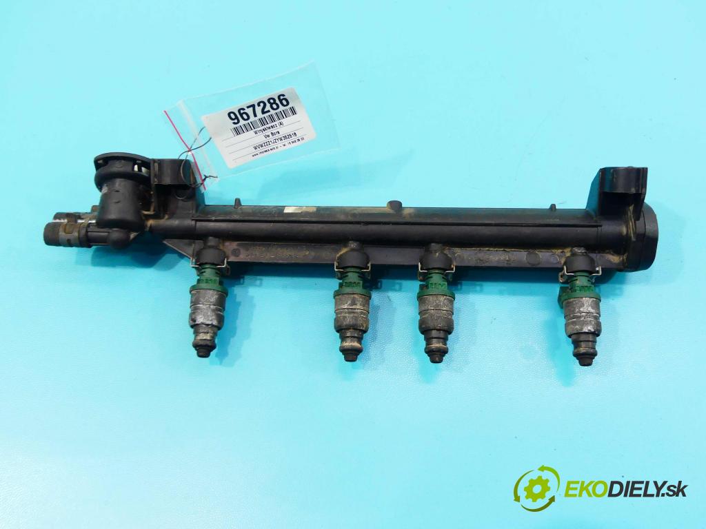 Vw Bora 1.6 SR 101 HP manual 74 kW 1595 cm3 4- vstrek 06A133317A (Vstrekovače)