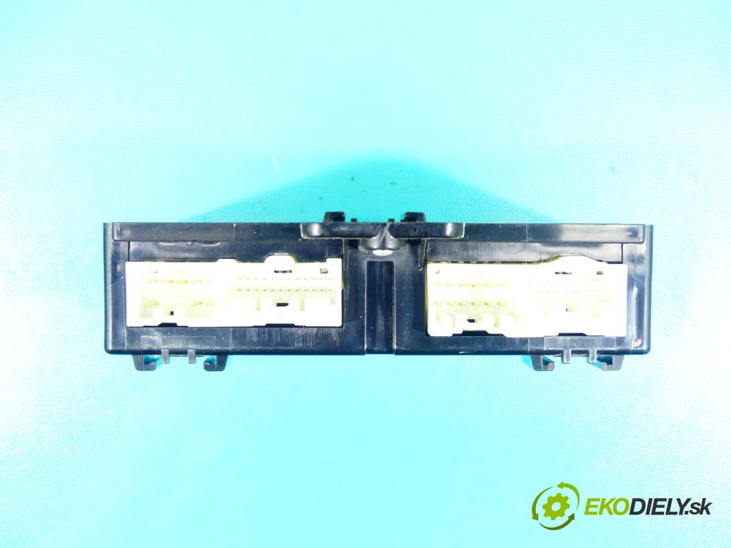 Mazda 5 2005-2010 2.0d 143 HP manual 105 kW 1998 cm3 5- modul riadiaca jednotka CE13 67560 (Ostatné)