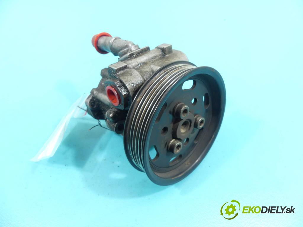 Vw Bora 2.3 20v 150 HP manual 110 kW 2324 cm3 5- čerpadlo posilovač  (Servočerpadlá, pumpy riadenia)