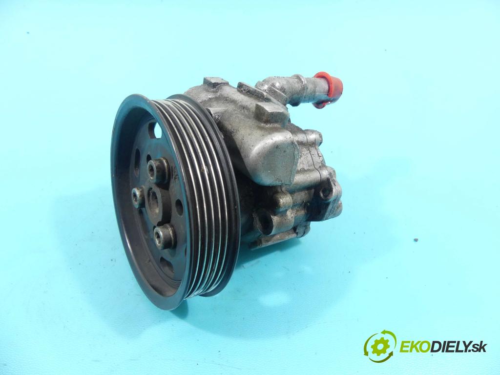 Vw Bora 2.3 20v 150 HP manual 110 kW 2324 cm3 5- čerpadlo posilovač  (Servočerpadlá, pumpy riadenia)