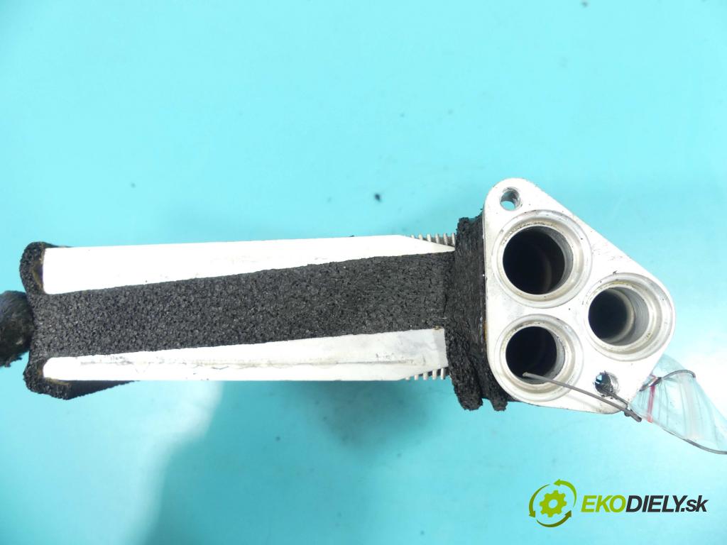 Bmw X5 E53 1999-2006 3.0 R6 231 HP manual 170 kW 2979 cm3 5- radiator 8385562 (Radiátory kúrenia)