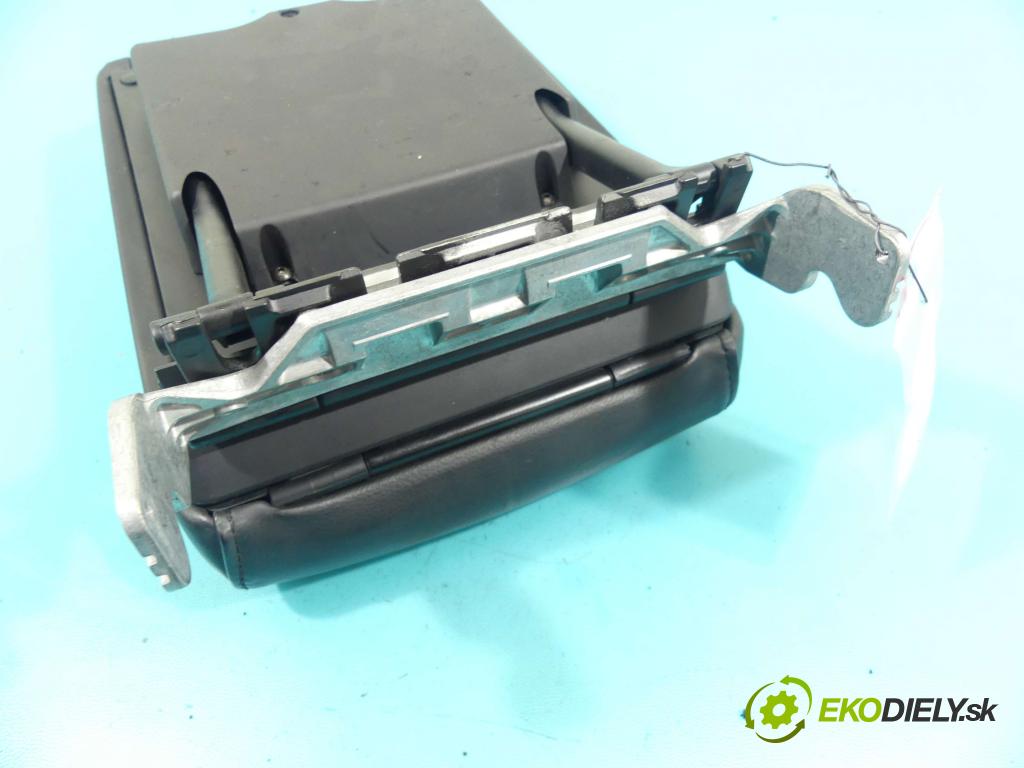 Bmw X5 E53 1999-2006 3.0 R6 231 HP manual 170 kW 2979 cm3 5- operadlo  (Lakťové opierky)