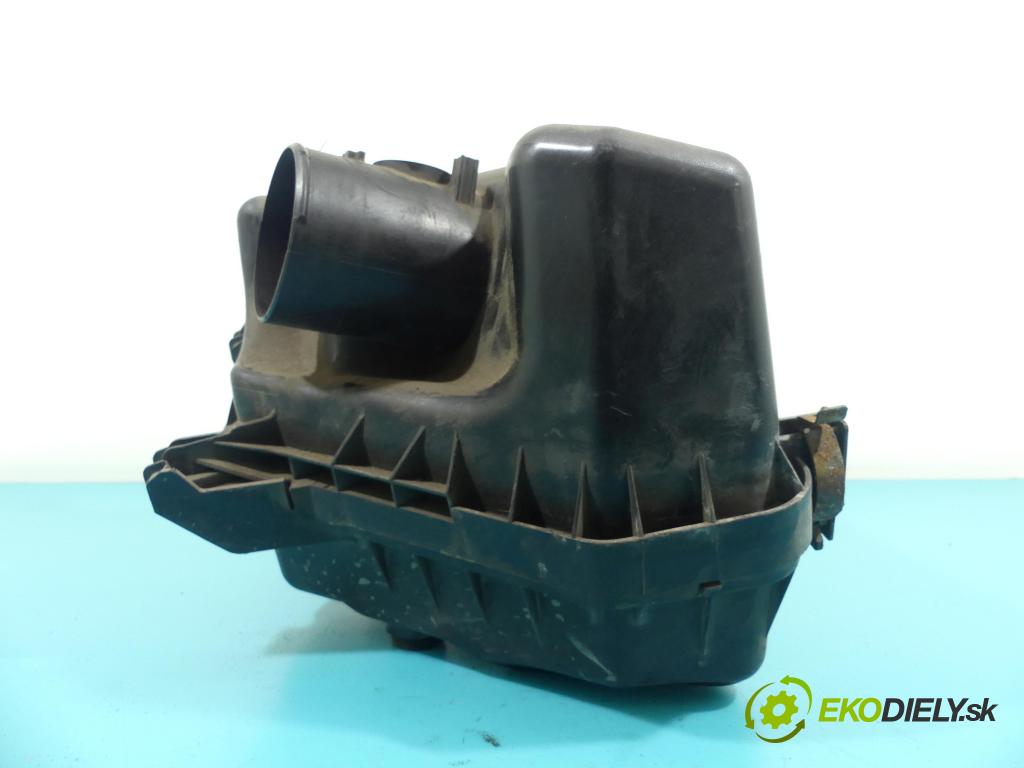 Toyota Corolla E15 2007-2014 2.0 D4D 126 hp manual 93 kW 1998 cm3 4- obal filtra vzduchu  (Kryty filtrů)