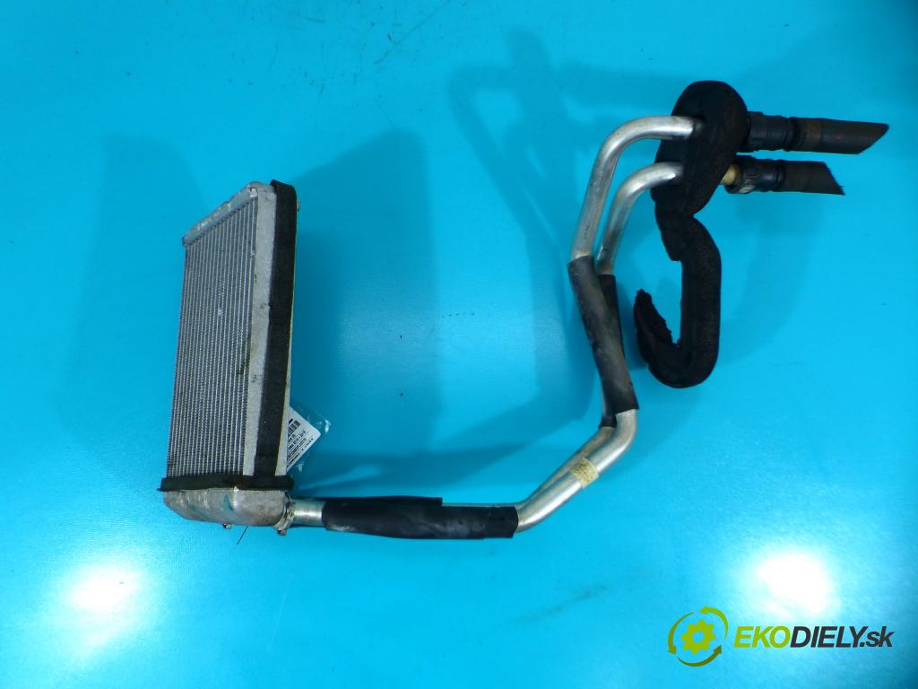 Tata Indica Vista 2010-2015 1.4b: 75 HP manual 55 kW 1368 cm3 5- radiator  (Radiátory kúrenia)