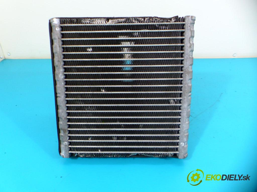 Tata Indica Vista 2010-2015 1.4b: 75 HP manual 55 kW 1368 cm3 5- radiator 26719 (Radiátory kúrenia)