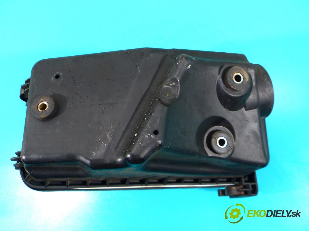 Toyota Corolla E12 2001-2009 2.0 d4d 90 hp manual 66 kW 1995 cm3 5- obal filtra vzduchu 100141-1610 (Kryty filtrů)