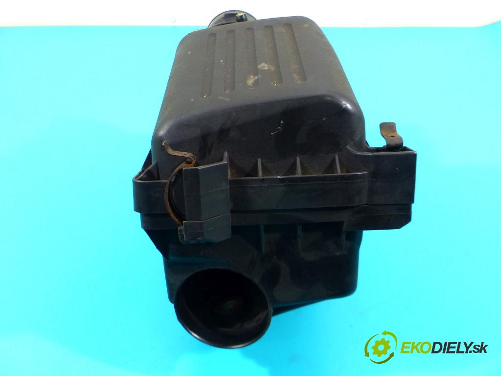 Toyota Corolla E12 2001-2009 2.0 d4d 90 hp manual 66 kW 1995 cm3 5- obal filtra vzduchu 100141-1610 (Kryty filtrů)