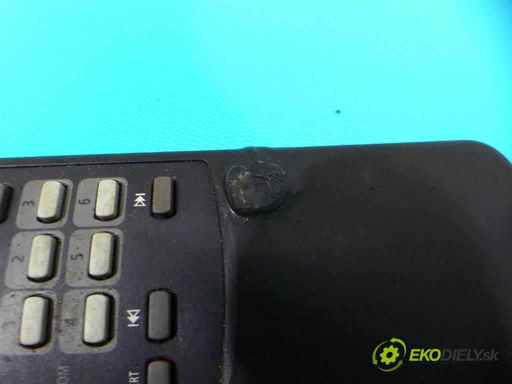 Renault Espace IV 2003-2014 2.0 dci 150 hp manual 110 kW 1995 cm3 5- Radio továrna: 8200205833