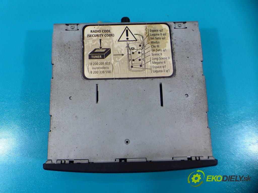 Renault Espace IV 2003-2014 2.0 dci 150 hp manual 110 kW 1995 cm3 5- Radio továrna: 8200205833