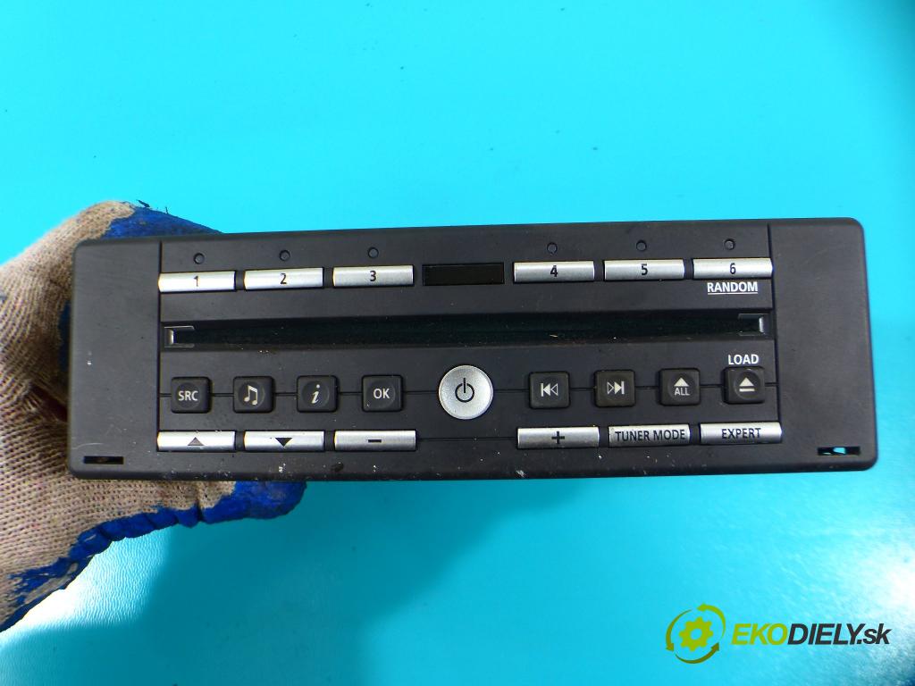 Renault Espace IV 2003-2014 2.0 dci 150 hp manual 110 kW 1995 cm3 5- Radio továrna: 8200205833