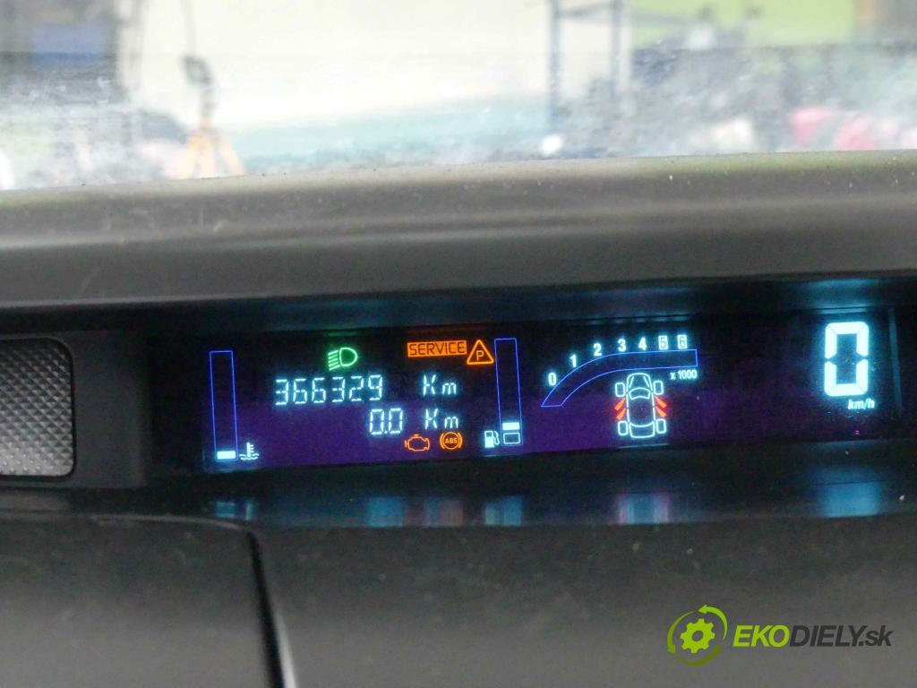 Renault Espace IV 2003-2014 2.0 dci 150 hp manual 110 kW 1995 cm3 5- Přístrojová deska 8200660938 (Přístrojové desky, displeje)