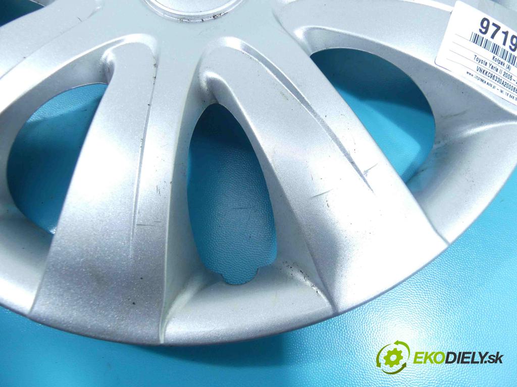 Toyota Yaris II 2005-2011 1.4 D4D 90 HP manual 66 kW 1364 cm3 5- puklica PZ443-B0663-00 (Puklice)